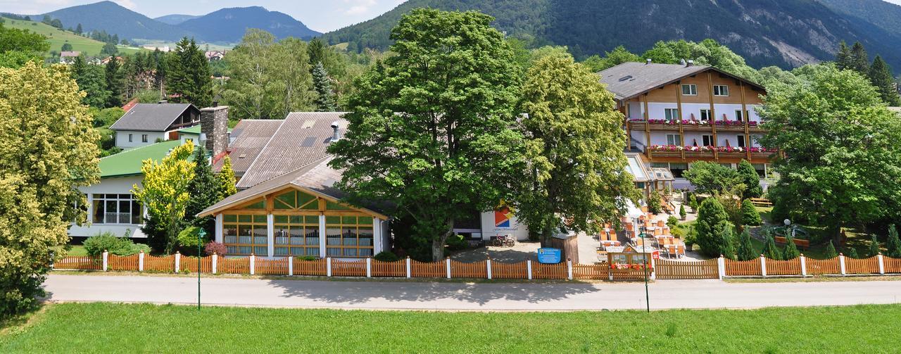 Hotel Paradiesquelle Puchberg am Schneeberg Εξωτερικό φωτογραφία